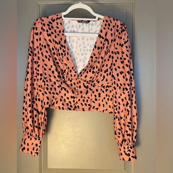 SHEIN animal print top - Picture 4 of 11